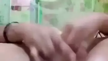 Desi Babe Using Room Freshener Bottle To Masturbate