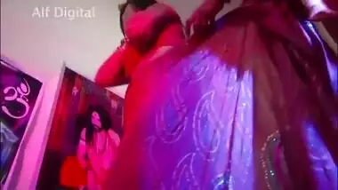 Baba ne desi bhabhi ko choda