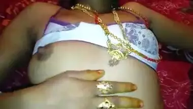 Hindi mai sundar dulhan ki honeymoon chudai video