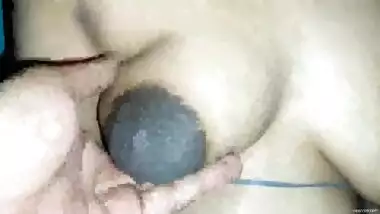 Desi Gf Black Nipple And Pussy