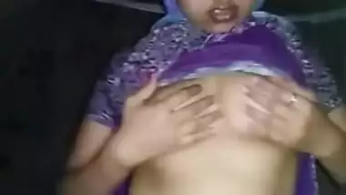 Sexy Village Bhabhi Showing Boobs On Video Call