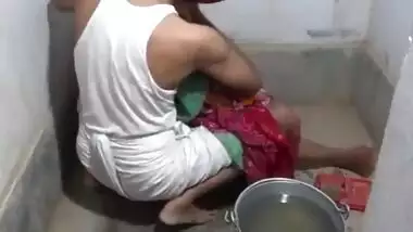 Hot Indian Couple Fucked In Bathroom