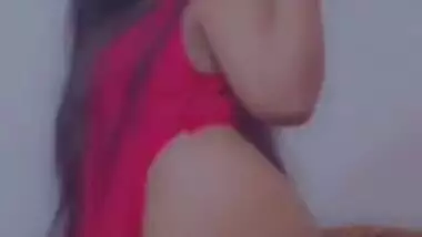 Sexy Desi Hot Girl Showing Her Sexy Ass Part 5