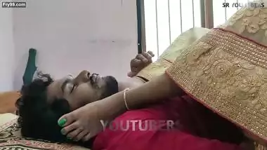 Head Massage With Feet