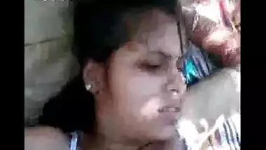 Beautiful Oriya girl sex in outdoor clear odia talk