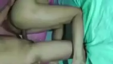 Desi XXX girl enjoys sex with her boyfriend who makes an MMS video