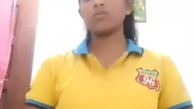 Sewwandi nude selfie MMS video leaked online