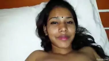 Desi girl show her whole body to boss HD