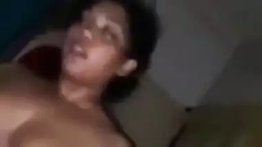 Horny Bhabi Blowjob And Fucking