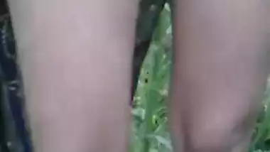 Dehati outdoor sex video to make your dick stiff