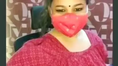 Busty chubby Bhabhi private Stripchat show