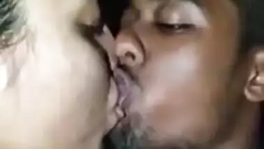 Desi lover very hot kiss