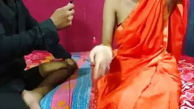 Desperate Indian Desi Bhabhi Fucked By Unknown Person