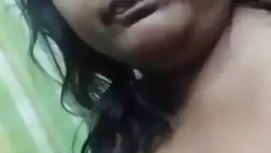 Busty Bangla wife boob show MMS movie