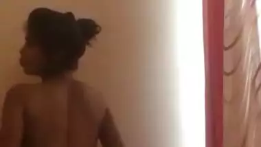 Sexy Desi Girl 2 Nude Dance Video