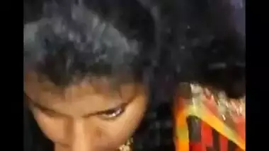 Tamil aunty lifting saree and riding sex
