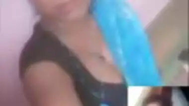 Desi Bhabhi on video call