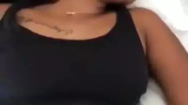 Sexy Lankan Girl Exposed