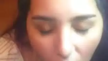 Desi girlfriend got cumshots on face