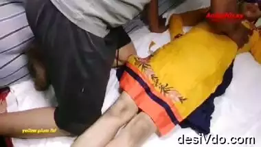 hot sexy bhabi ki chudai yellow sute me with Hindi audio