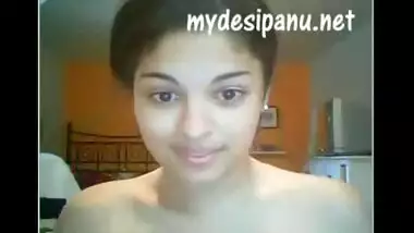 Sexy Nri girl puja first time on cam MMS