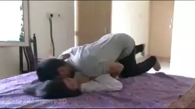 Sensual Tamil Sex Video Of Young Asha Bhabhi Ki Chudai