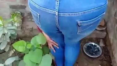 Indian Desi Bhabhi, Desi Bhabhi And Indian Bhabhi In Seher Ki Ladki Ko Gao Ke Ladke Ne Patakar Chudai Kari