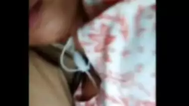 Sexy Assamese slut nude pussy play video call