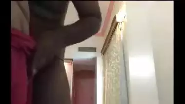 Tamil aunty illegal sex affair with young guy