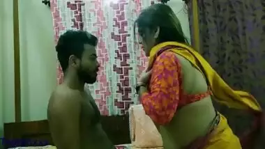 Bengali Milf Aunty vs College boy!! Give house Rent or fuck me now!!! with bangla audio