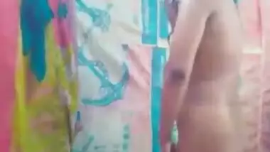 Bangladeshi village girl nude bathing video