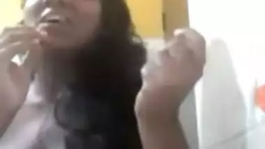 Lankan Aunty on video call