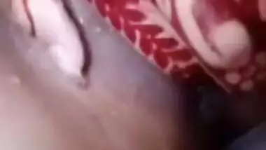 Sexy Indian Girl Shows Her Boobs And Pussy On Vc