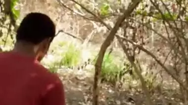 Desi paramours outdoor enjoyment MMS sex movie