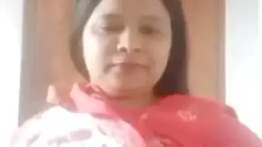 Huge milk tanker bhabhi viral video call sex chat