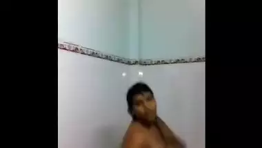 Ahmedabad Girl Shower Selfie - Movies. video2porn2