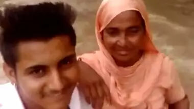 Boy and Desi MILF smile on camera thinking about upcoming porn video