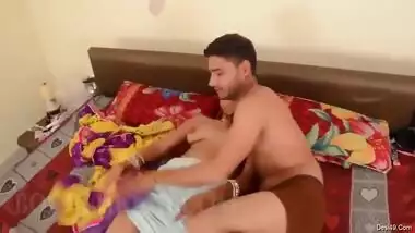 Today Exclusive- Sexy Look Desi Bhabhi Sex With Dewar