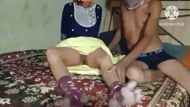 Step sister sex video Indian desi girl chudai