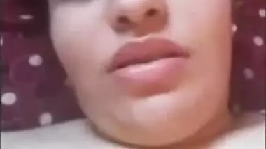 Paki bhabi show her big boob