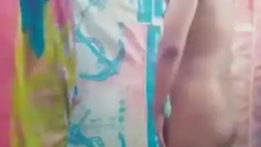 Bangladeshi Village Girl Nude Bathing Video
