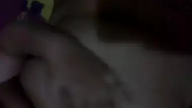 Indian chubby wife fingering her pussy