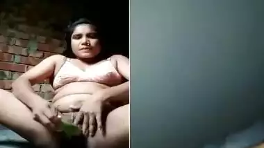 Desi Village Aunty Boy Video Call Pr Self Sex Karte Huye