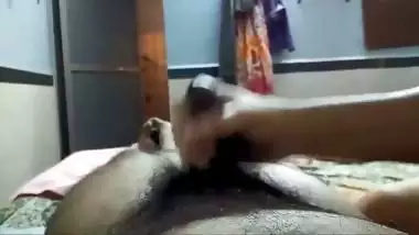 Horny Indian Bhabhi Blowjob and Cum