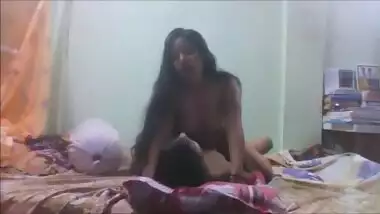 Indian Teen rides her Boyfriend