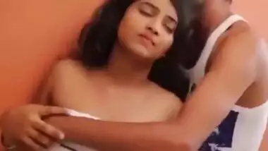 Tamil girl has fun with her boyfriend sunny Leone