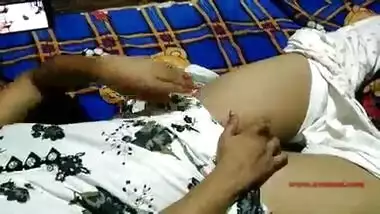 Desi Girl Fingering While Watching Porn