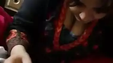 Sexy bhabhi shaving hubby’s dick hair