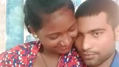 Tribal Bihari girl romance with lover on cam