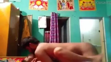 indian desi guy with gf